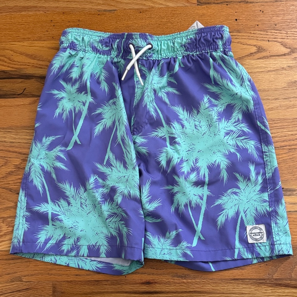Abercrombie Kids Boys Swim Shorts - Lot of 4 (Flamingo, Cactus, Palm Patterns) - Picture 2 of 7